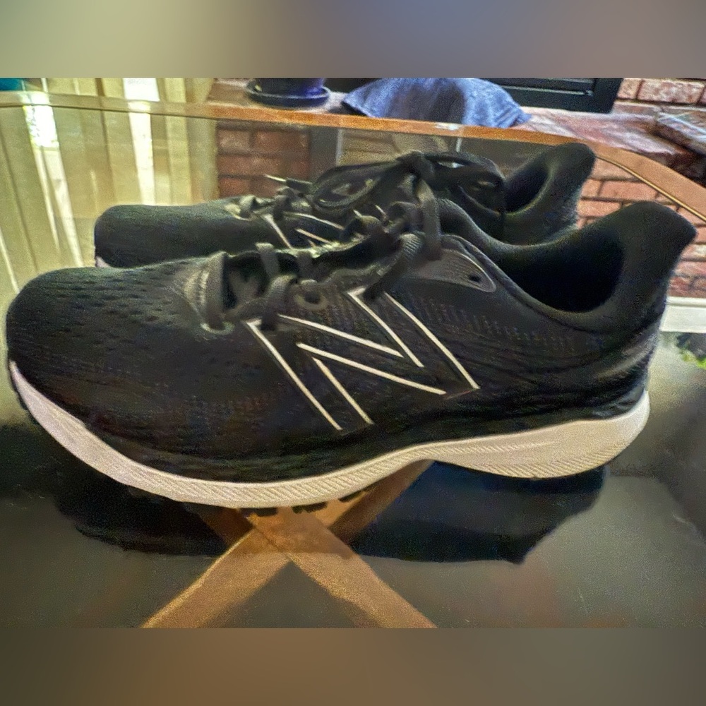 New Balance 860 Black Running Shoes with White Soles